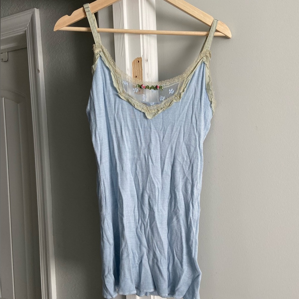 Rare FP lace rosette cami/tank